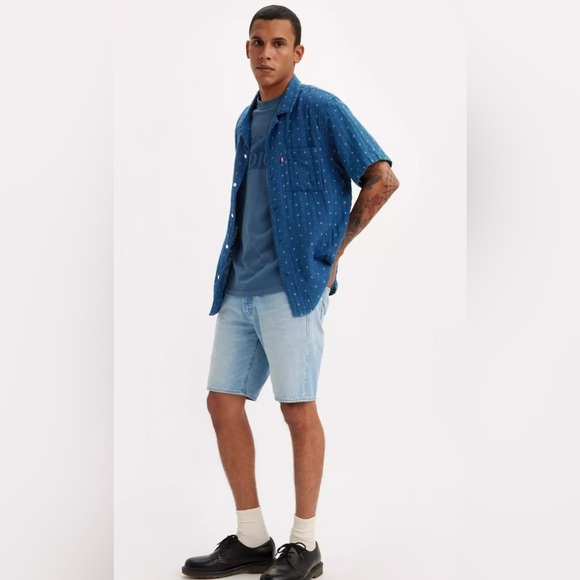 Levi’s Size 34 Medium Wash 501 Button Fly Hemmed 11” Jean Shorts PC9-34513-0069 - Picture 10 of 10